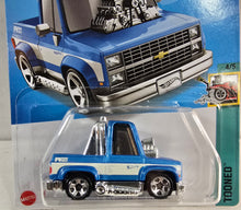 Load image into Gallery viewer, Hot Wheels Blue &amp; White Tooned 83 Chevy Silverado 2022
