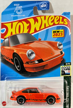 Load image into Gallery viewer, Hot Wheels Porsche 911 Carrera RS 2.7
