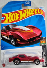 Load image into Gallery viewer, Hot Wheels Corvette Stingray

