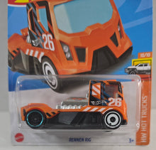 Load image into Gallery viewer, Hot Wheels Orange Rennen Rig 2022
