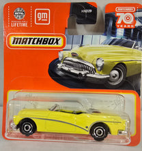 Load image into Gallery viewer, Matchbox 1953 Buick  Skylark Convertible

