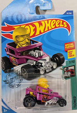 Load image into Gallery viewer, Hot Wheels Skull Shaker 
