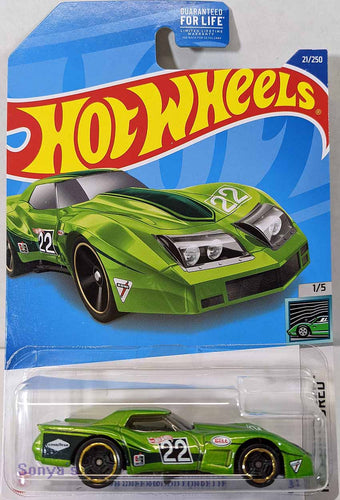 Hot Wheels 76 Greenwood Corvette